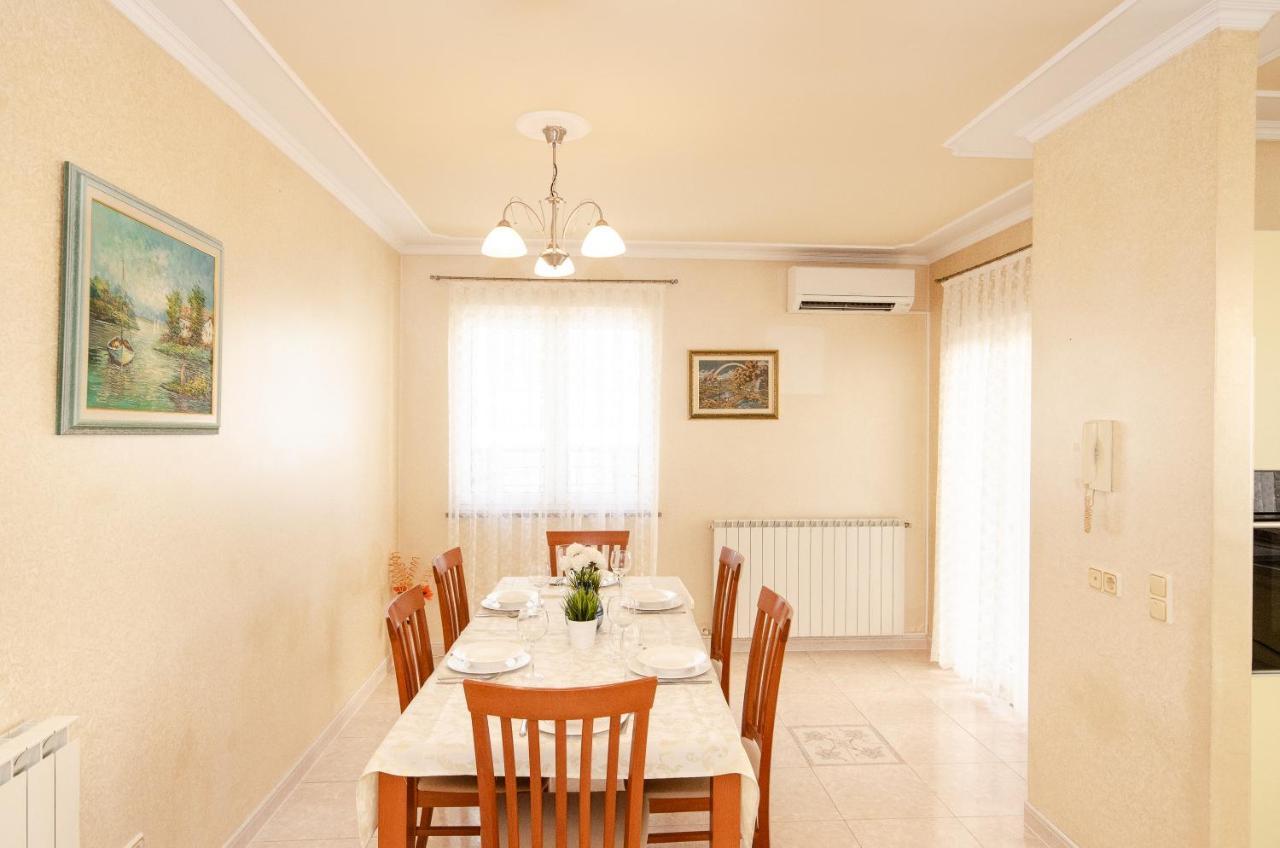 Villa Juliana Rovinj Exteriör bild